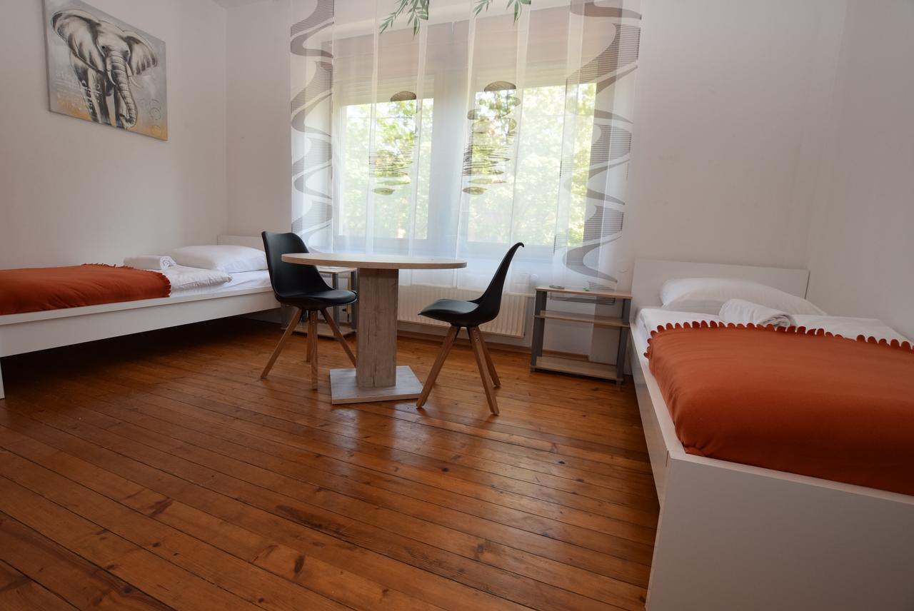 Apartment Ostendplatz Щутгарт Екстериор снимка